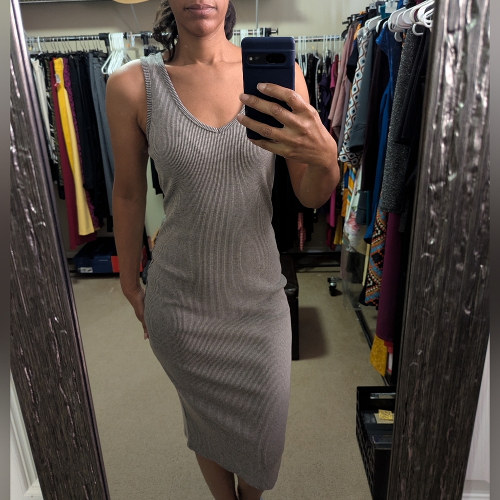 Ribbed V-Neck Midi Dress